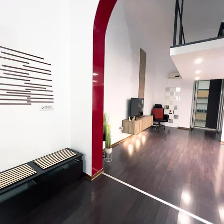 Hope Lighthouse * Μπάρι